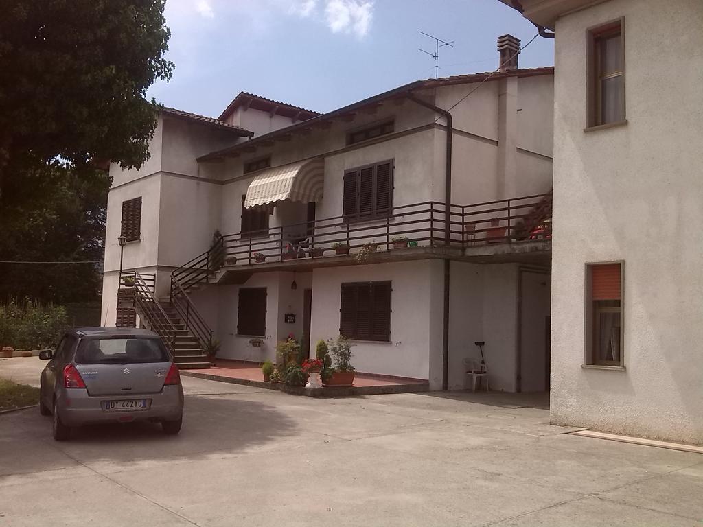 Apartament A Casa Di Lavinia Quarrata Zewnętrze zdjęcie