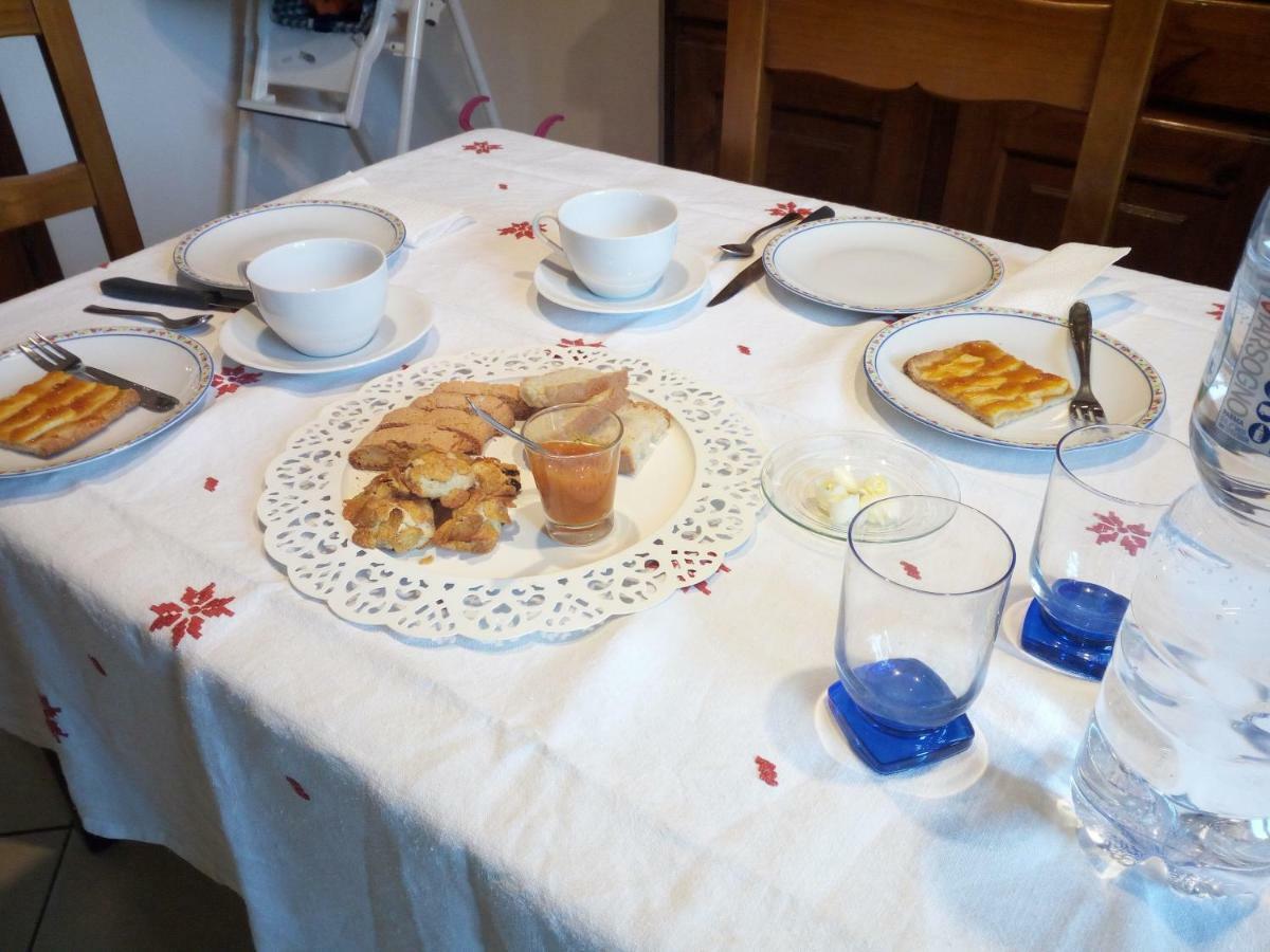 Apartament A Casa Di Lavinia Quarrata Zewnętrze zdjęcie